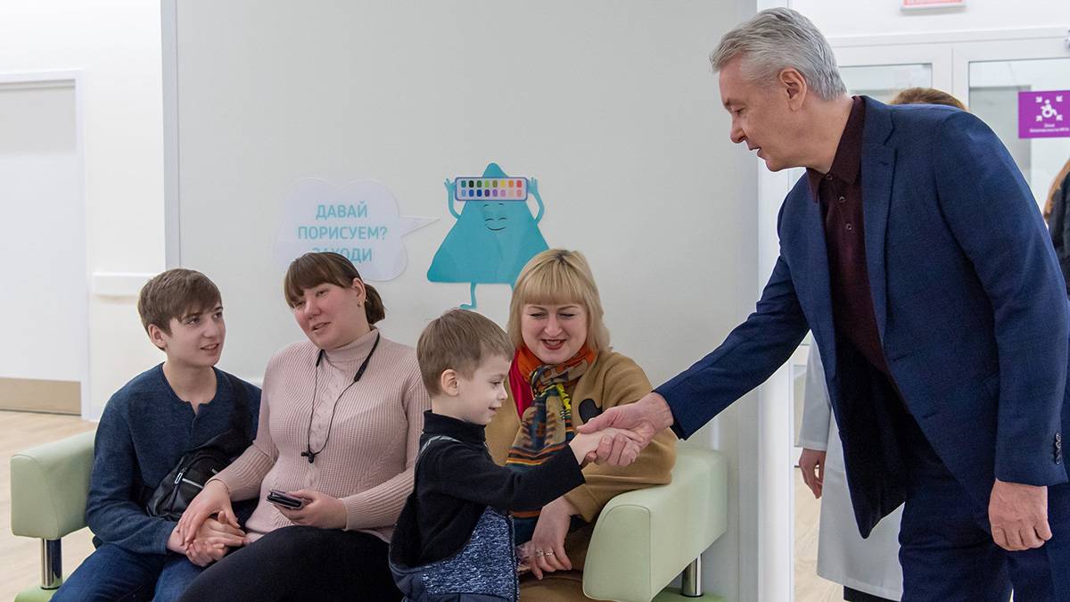 Собянин объявил об открытии детской поликлиники в Раменках после реконструкции