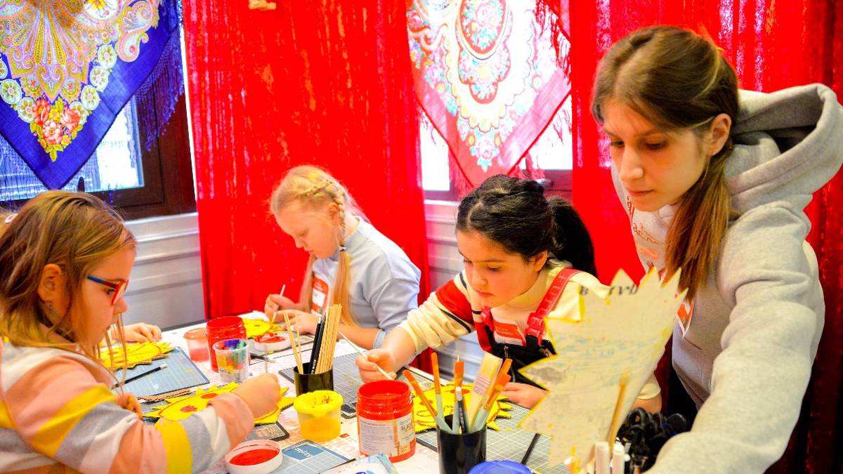 Более двух тысяч мастер-классов для детей пройдет на фестивале «Московская Масленица» 