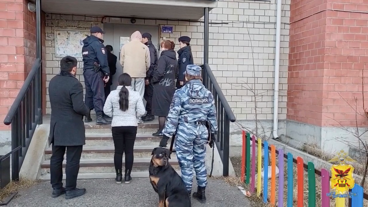 Двое молодых людей предстанут перед судом за кражу двух миллионов рублей у пенсионеров