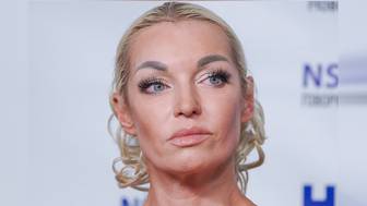 Соседов раскритиковал форму Волочковой и призвал ее уйти со сцены