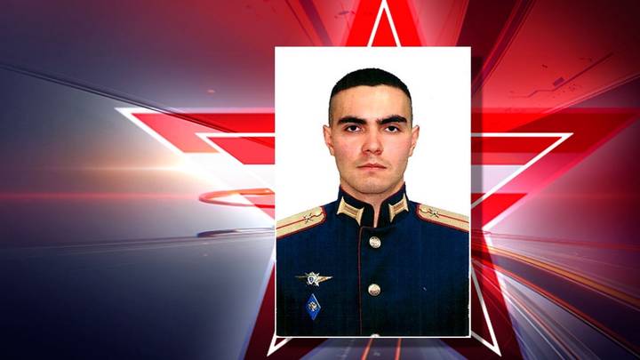 Старший лейтенант Айнур Сафиуллин