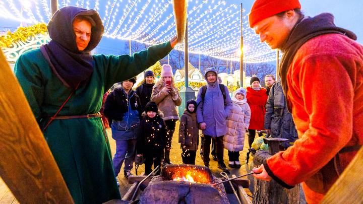 Москвичей пригласили на центральные площадки фестиваля «Московская Масленица»
