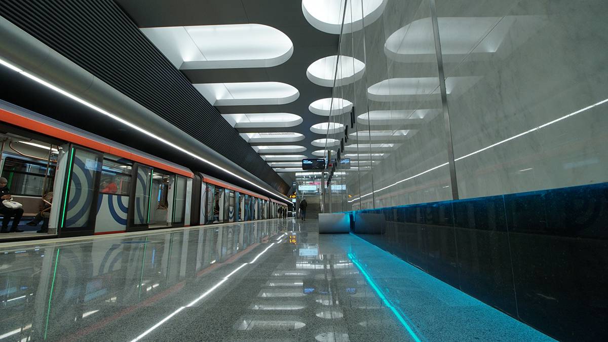 Москвичам рассказали о пользе БКЛ метро для экономики Москвы