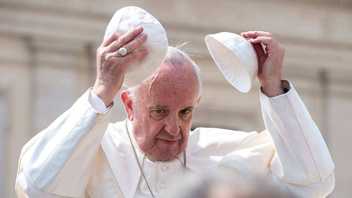 У Папы Римского Франциска выявили инфекцию