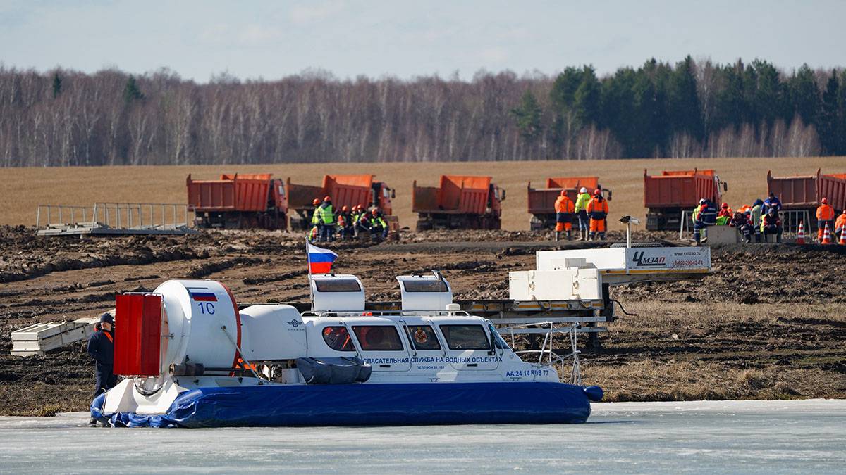 Уровень реки Урал в Орске упал на 184 сантиметра за последние сутки