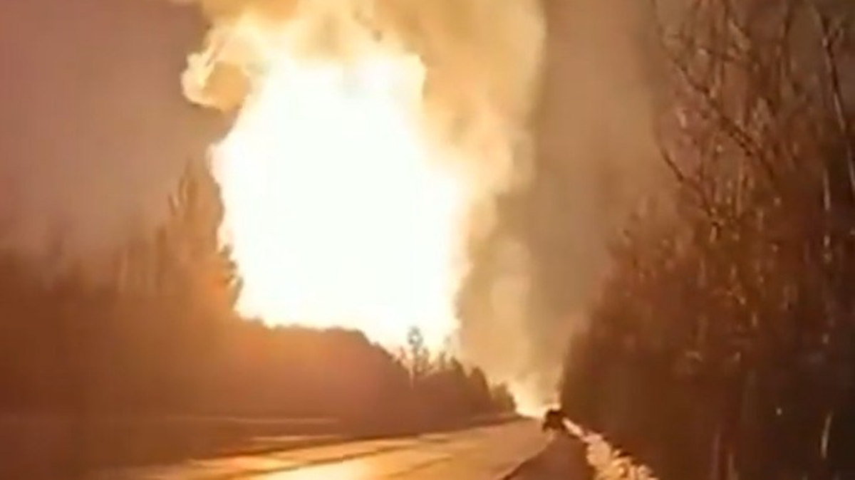 Взрыв произошел на газопроводе в Свердловской области