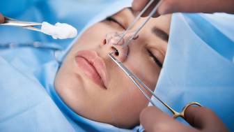 Почему многие решаются на операцию перед праздниками