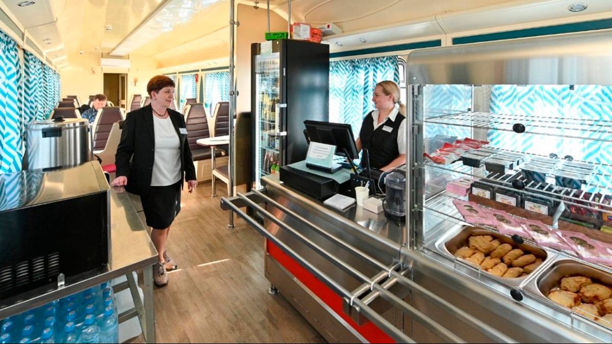 По советским стандартам: чем столовые в поездах отличаются от вагонов-ресторанов