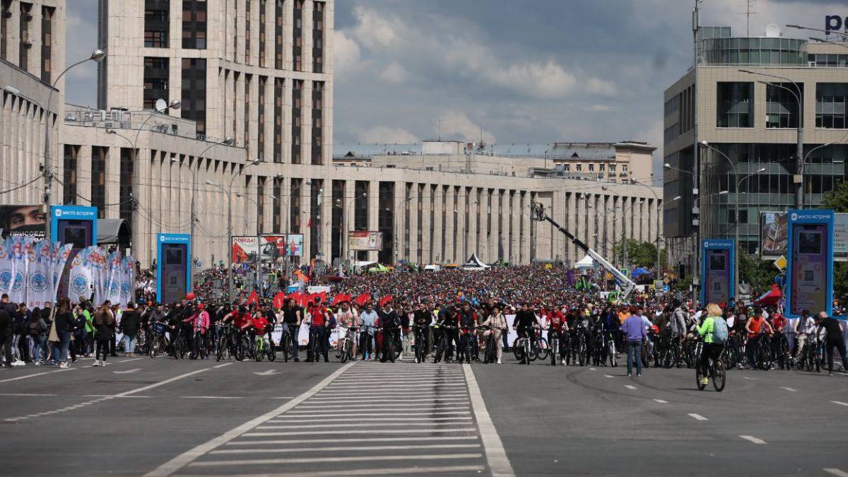 Около 50 тысяч человек приняли участие в Весеннем велофестивале в Москве