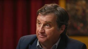 «Чувак забрался на кровать»: Кушанашвили оценил фото Лерчек из онкоцентра 