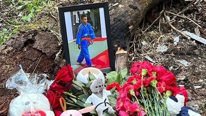 Избили и заколотили дверь гвоздями: что известно о гибели 11-летнего мальчика при пожаре в Раменском