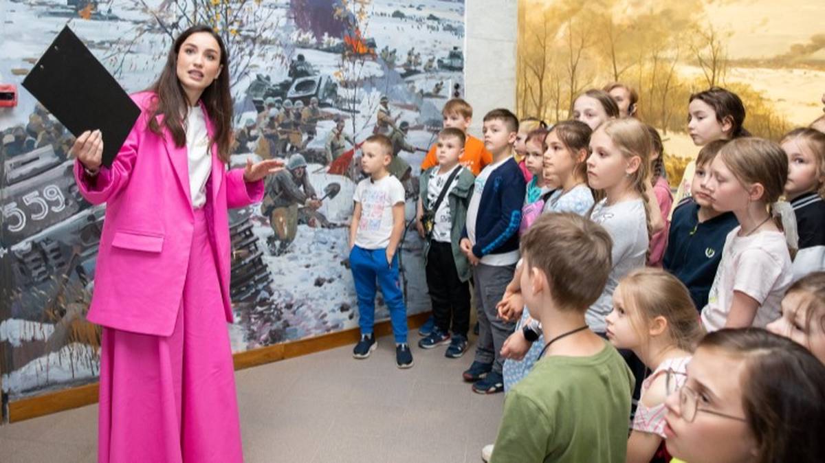 «Звездные» экскурсии для детей провели в Музее Победы
