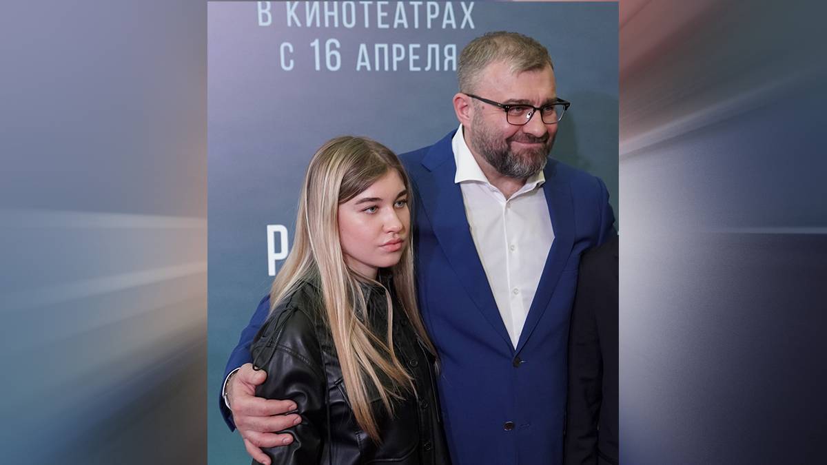 СМИ: Против дочери Пореченкова возбудили уголовное дело по факту ДТП, в результате которого пострадал подросток