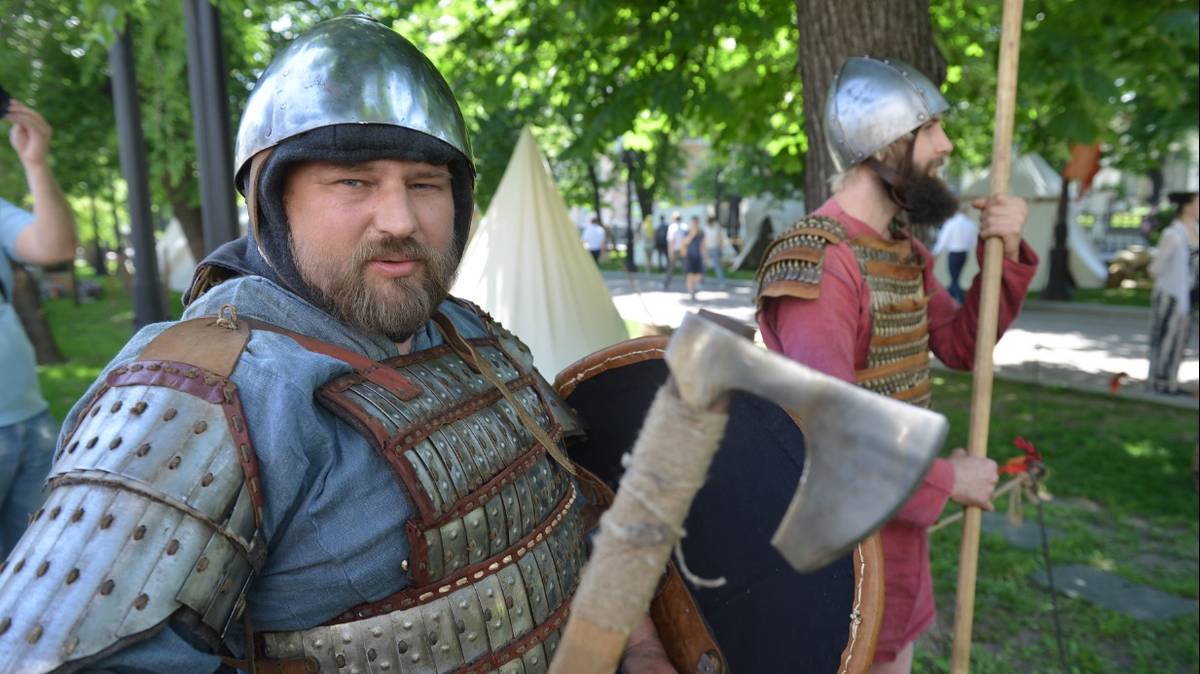 Викинги снова проиграют: в Москве стартует фестиваль реконструкции «Времена и эпохи»