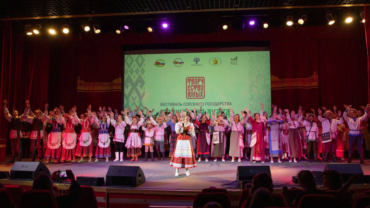 Около 300 юных талантов из России и Белоруссии поучаствуют в гала-концерте в Музее Победы