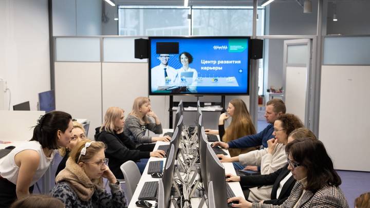 Сергунина: «Техноград» на ВДНХ приглашает москвичей на онлайн-курсы по развитию карьеры