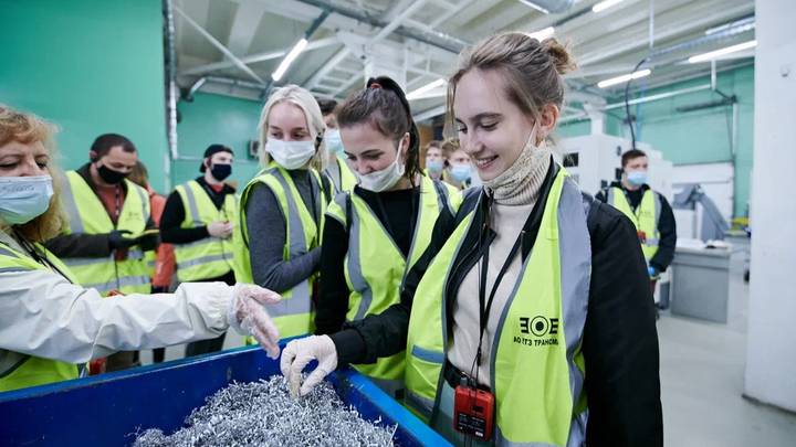 Овчинский: Для участников четвертого сезона проекта «Открой#Моспром» подготовили более 150 экскурсий и 80 мастер-классов