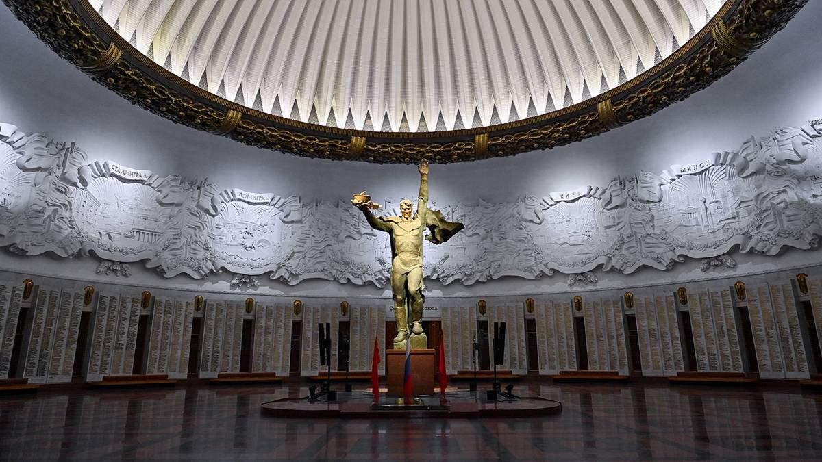 Онлайн-программу к 80-летию начала освобождения Крыма подготовил Музей Победы