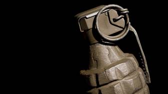 Военный подорвал гранату во время застолья в одной из квартир Белгорода