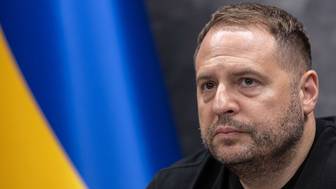 Экс-депутат Рады объяснил, при каком условии Зеленский может уволить Ермака