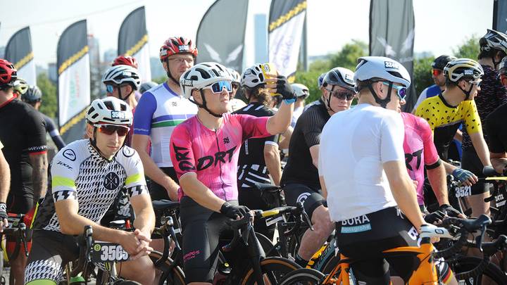 Велогонка La Strada в Москве / Фото: Пелагия Замятина / Вечерняя Москва