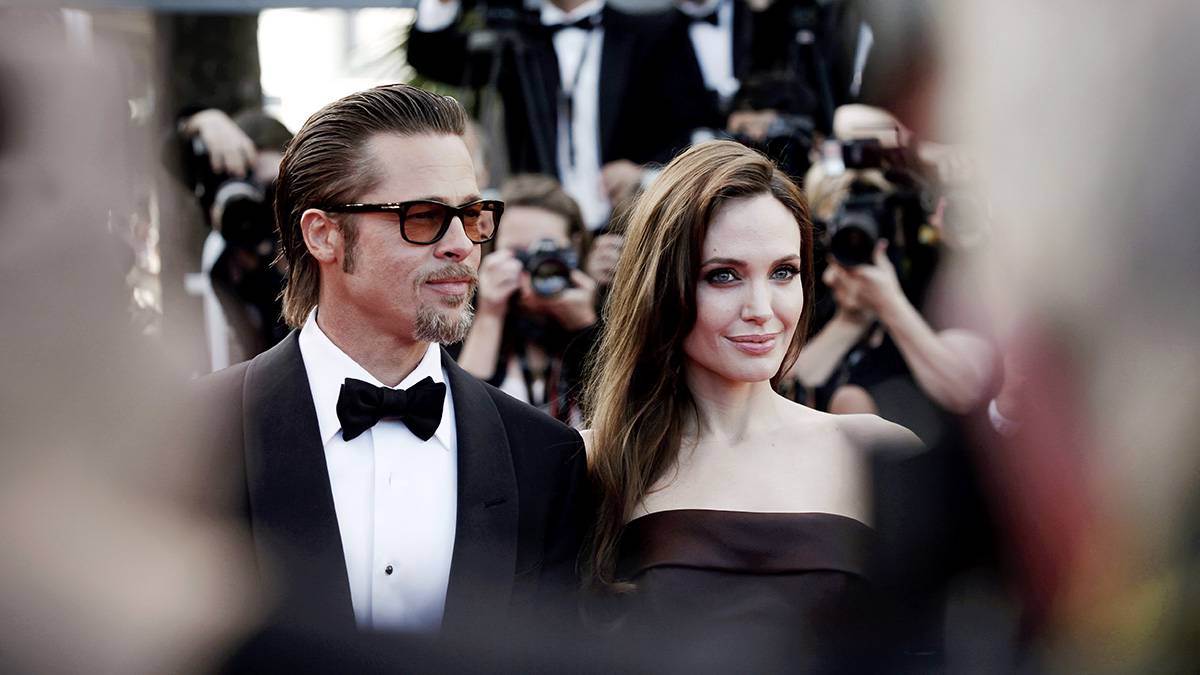 Daily Mail: Брэд Питт отказался от совместной опеки над детьми с Джоли