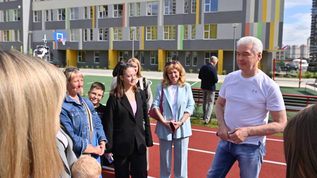 Собянин: Готова новая школа на 1100 мест на Волоколамском шоссе