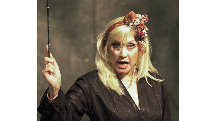 В спектакле «Немного нежности», 2003 год / Фото: Александр Яковлев / ИТАР-ТАСС В спектакле «Немного нежности», 2003 год / Фото: Александр Яковлев / ИТАР-ТАСС