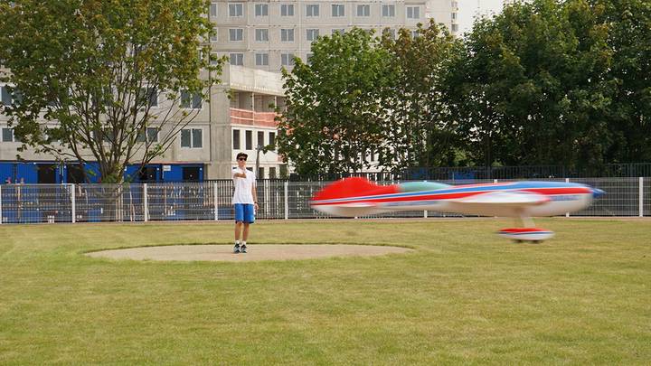 Чемпионат по авиамодельному спорту / Фото: Анатолий Цымбалюк / Вечерняя Москва