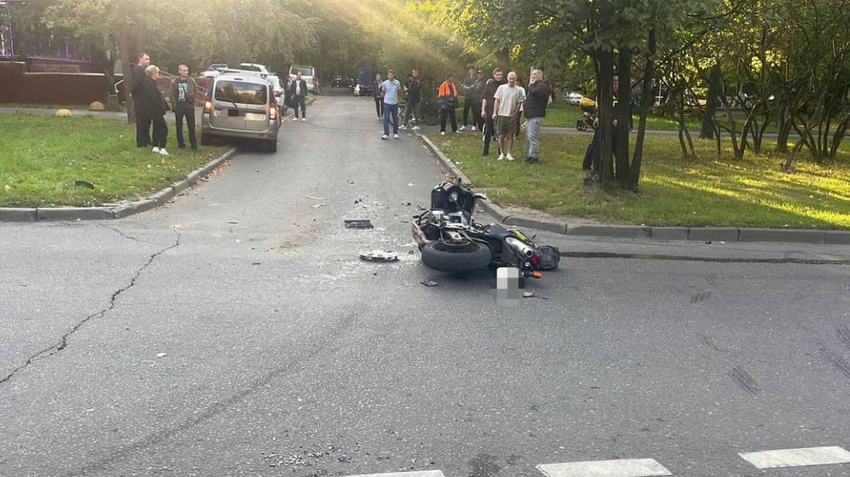 Мотоциклист пострадал в ДТП с автомобилем «Лада» на Уральской улице