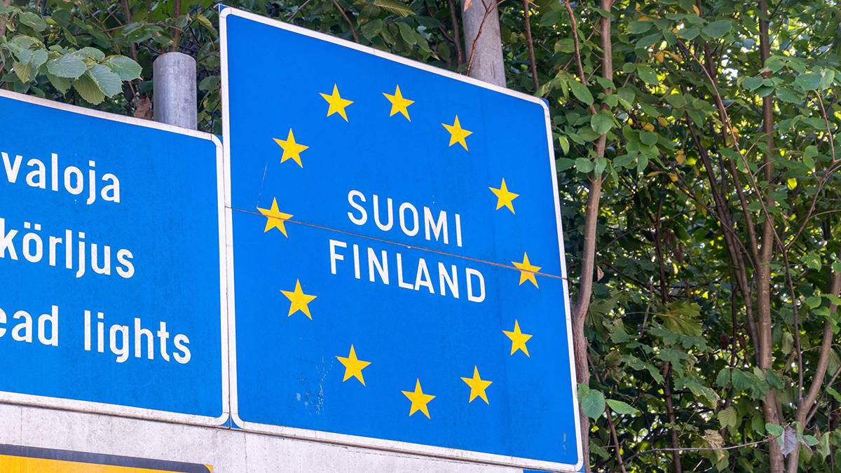 СМИ: Финляндия может оставить закрытыми КПП на границе с Россией