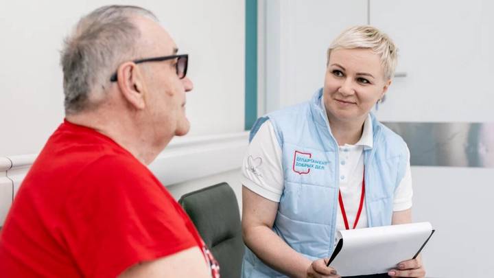 Социальные координаторы помогают пациентам столичных больниц