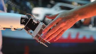 Могут ли нейросети заменить людей: прогнозы экспертов