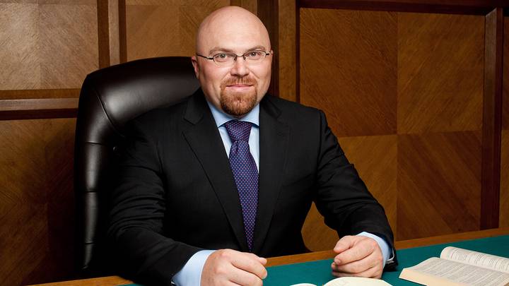 Что известно об элитном бизнес-клубе Club 500, куда силовики пришли с обыском