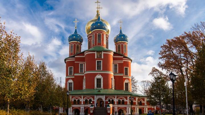 Реставрация фасадов храма завершилась. Специалистам предстоит восстановить его интерьеры