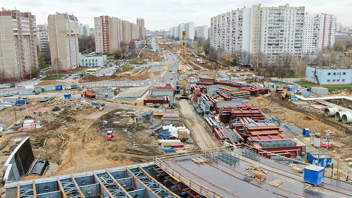 Строительство южного участка Московского скоростного диаметра в районе Каширского шоссе / Фото: Денис Воронин / АГН Москва