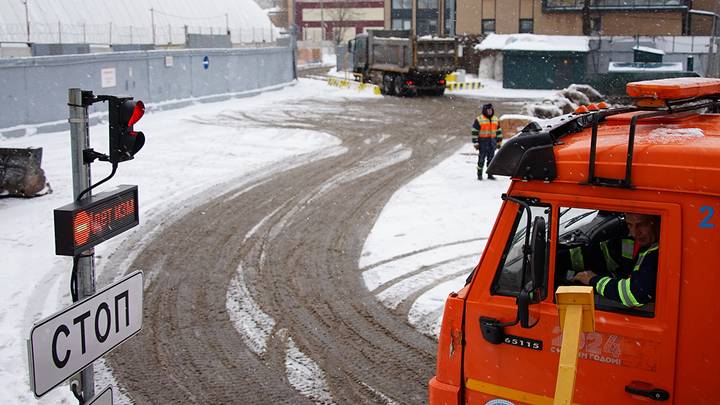 Снегоплавильный пункт / Фото: Екатерина Алексеева / Вечерняя Москва
