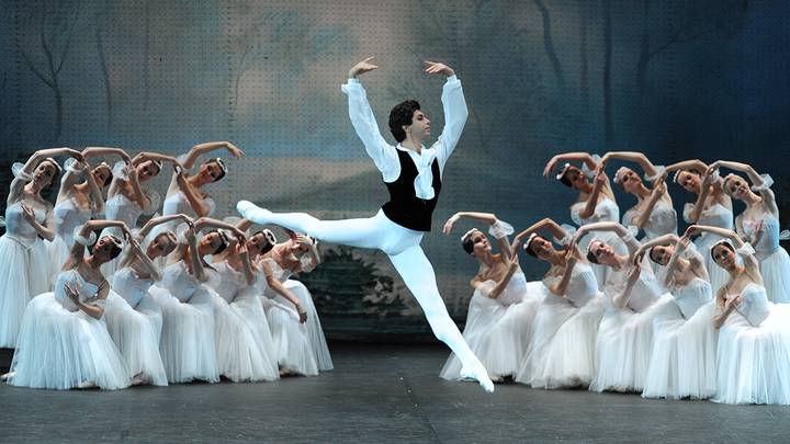 Гала-концерт звезд балета Большого театра и Польской национальной оперы, 2008 год / Фото: ИТАР-ТАСС/ Александр Куров Гала-концерт звезд балета Большого театра и Польской национальной оперы, 2008 год / Фото: ИТАР-ТАСС/ Александр Куров