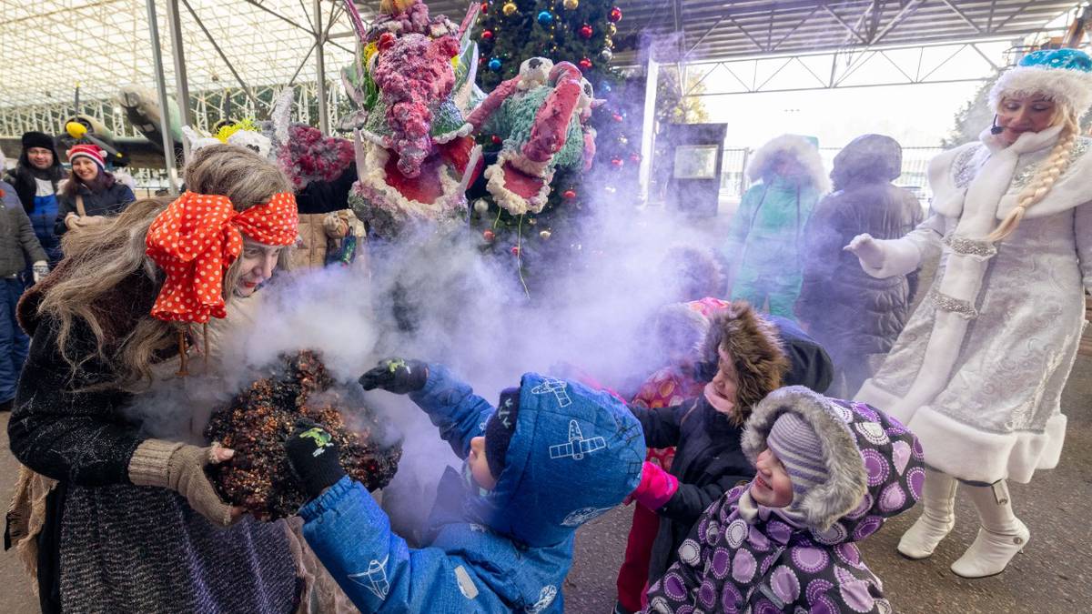 Новогоднее крио-шоу для детей состоялось в музее «Г.О.Р.А.»