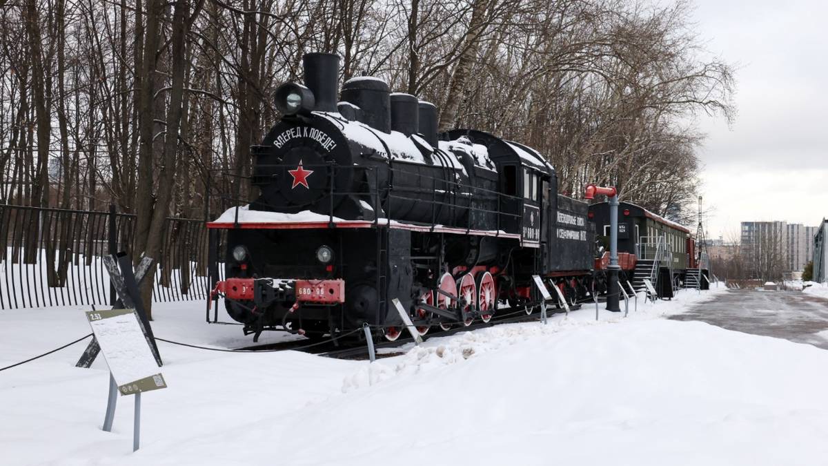 Бесплатный день в музее. Гос музей эрмитаж. Золотая гостиная музей фаберже. Санкт петербург какие музеи работают в понедельник. Какие музеи работают в понедельник.