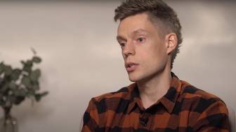 Журналиста Дудя* заочно приговорили к одному году и 10 месяцам колонии