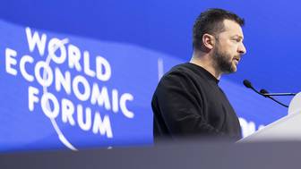 Приближенные Зеленского советуют уволить Ермака из-за коррупционного расследования