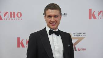 «Даже грустно»: Анатолий Руденко и Елена Дудина показали полугодовалого сына