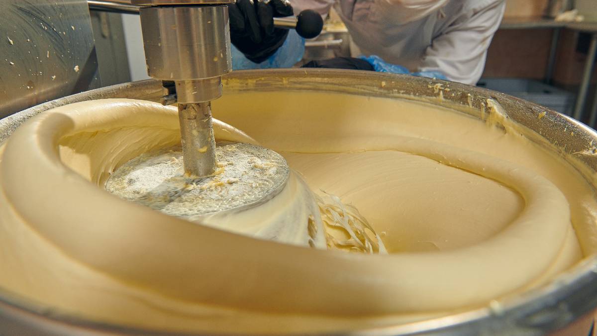 Съедобная москва. Съедобная москва. Съедобная москва. Фруктово ягодный букет купить в москве с доставкой недорого. Фруктовый букет для женщины.