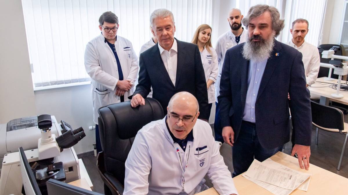 Сергей Собянин осмотрел новый корпус Московского многопрофильного клинического центра «Коммунарка»