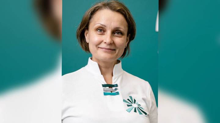 Эксперт по уходу рассказал, как правильно общаться с пожилыми людьми