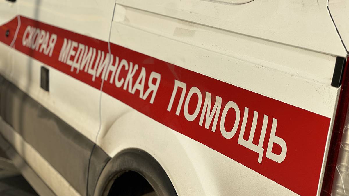Shot: Семь человек пострадало в результате взрыва возле университета в Петербурге