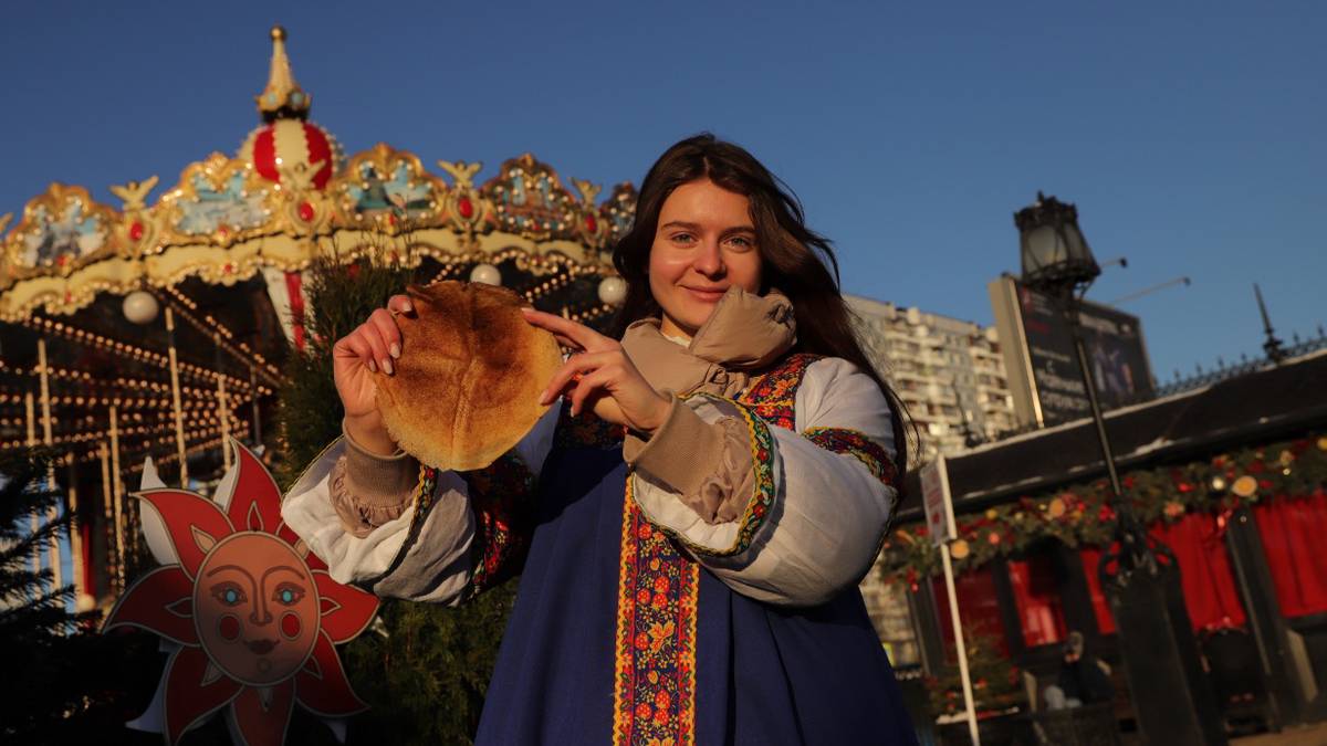Блины со всей России: как ярко и вкусно встретить Масленицу в столице