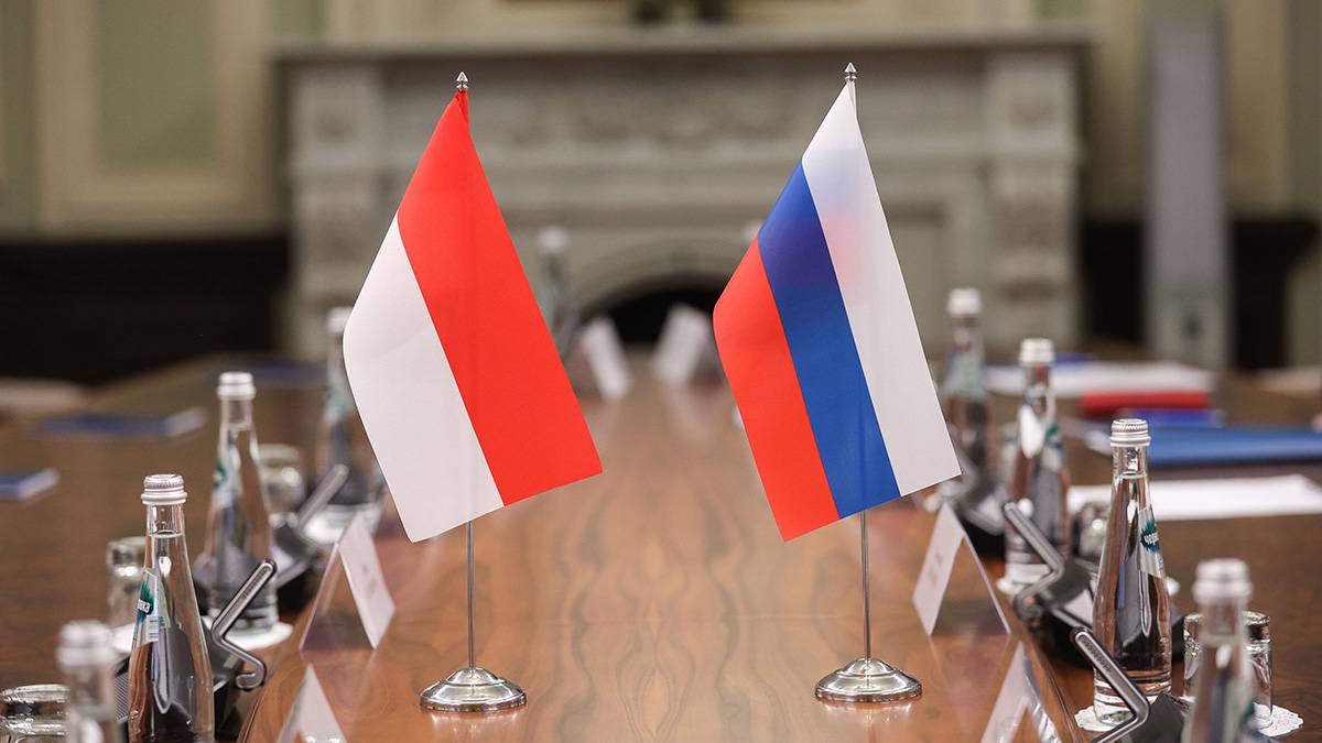 Путин и президент Индонезии Субианто начали переговоры в Москве 