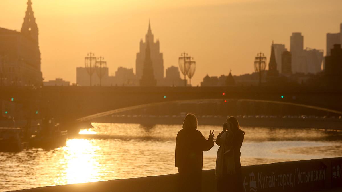 Снег начнет активно таять: москвичам пообещали теплые выходные